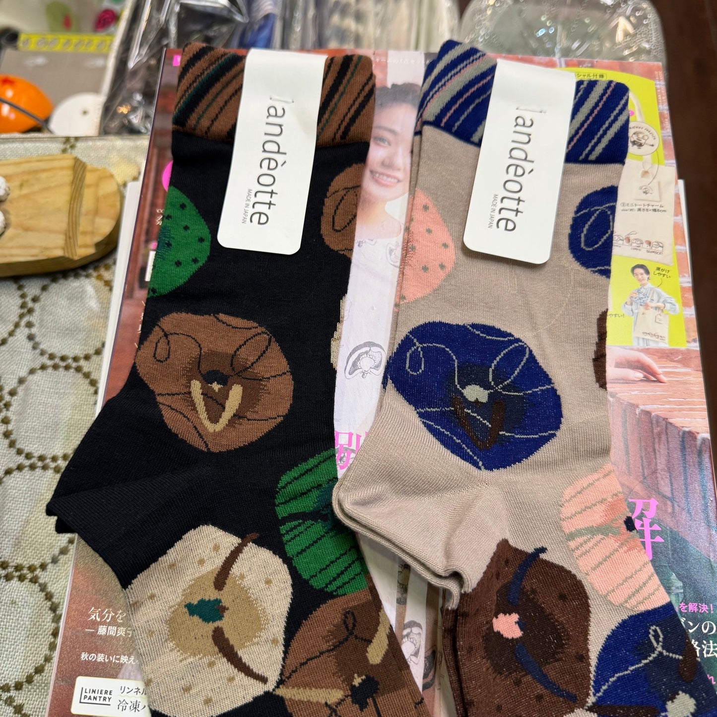 ande Floral Socks, 2 Colors, made in Japan