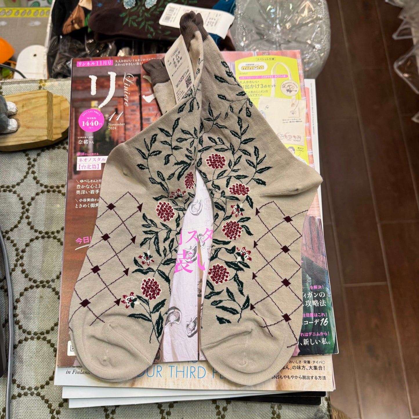 ande Floral Socks, 2 Colors, made in Japan