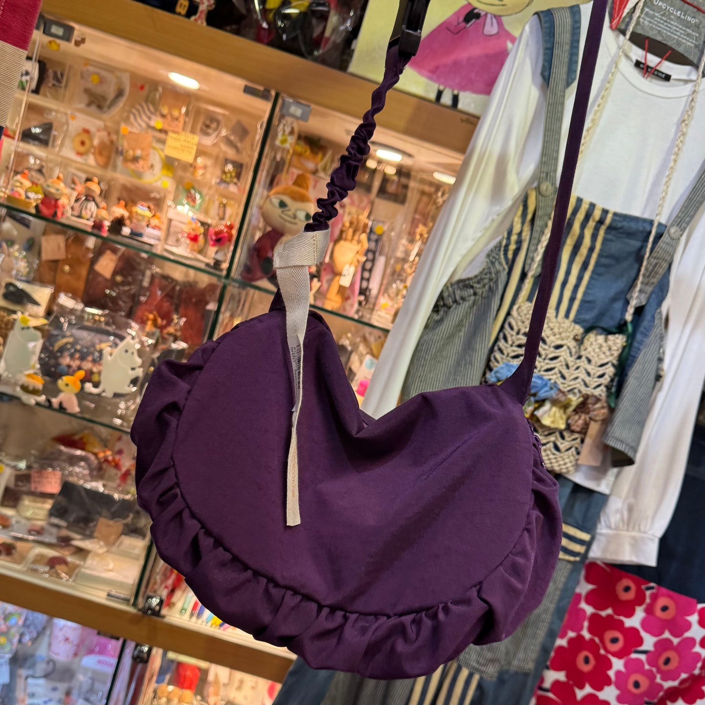 Anvocoeur Purple Frill Nylon Bag
