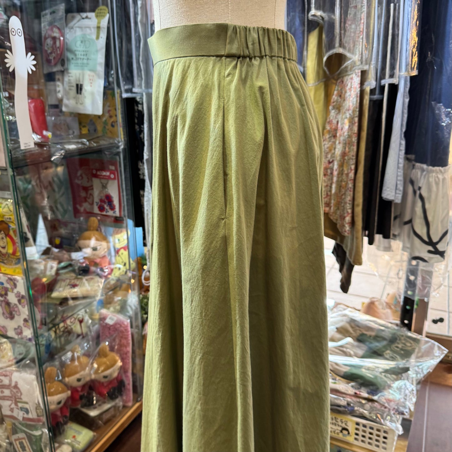 Lueuf Green Wide-leg Pants, made in Japan