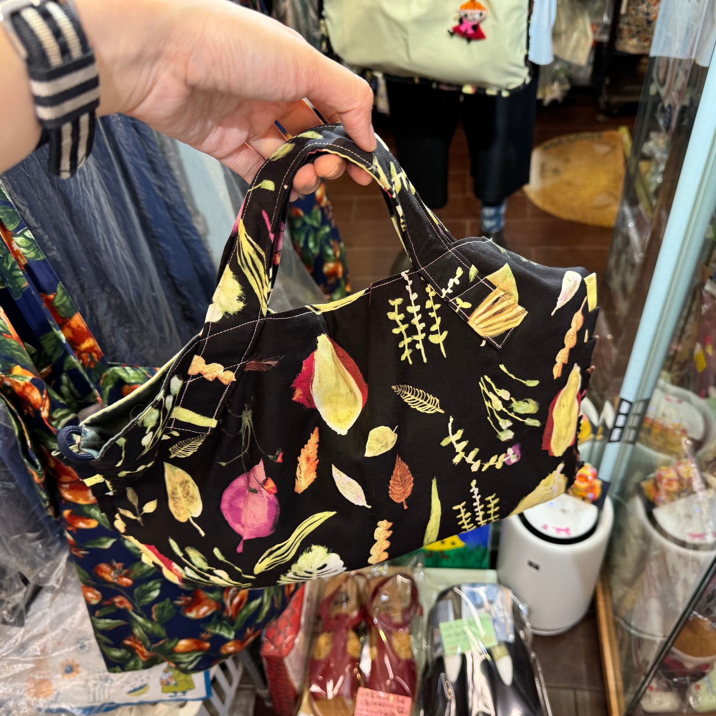Handmade Rectangle Vegetables Hand Bag, Fabric from Japan