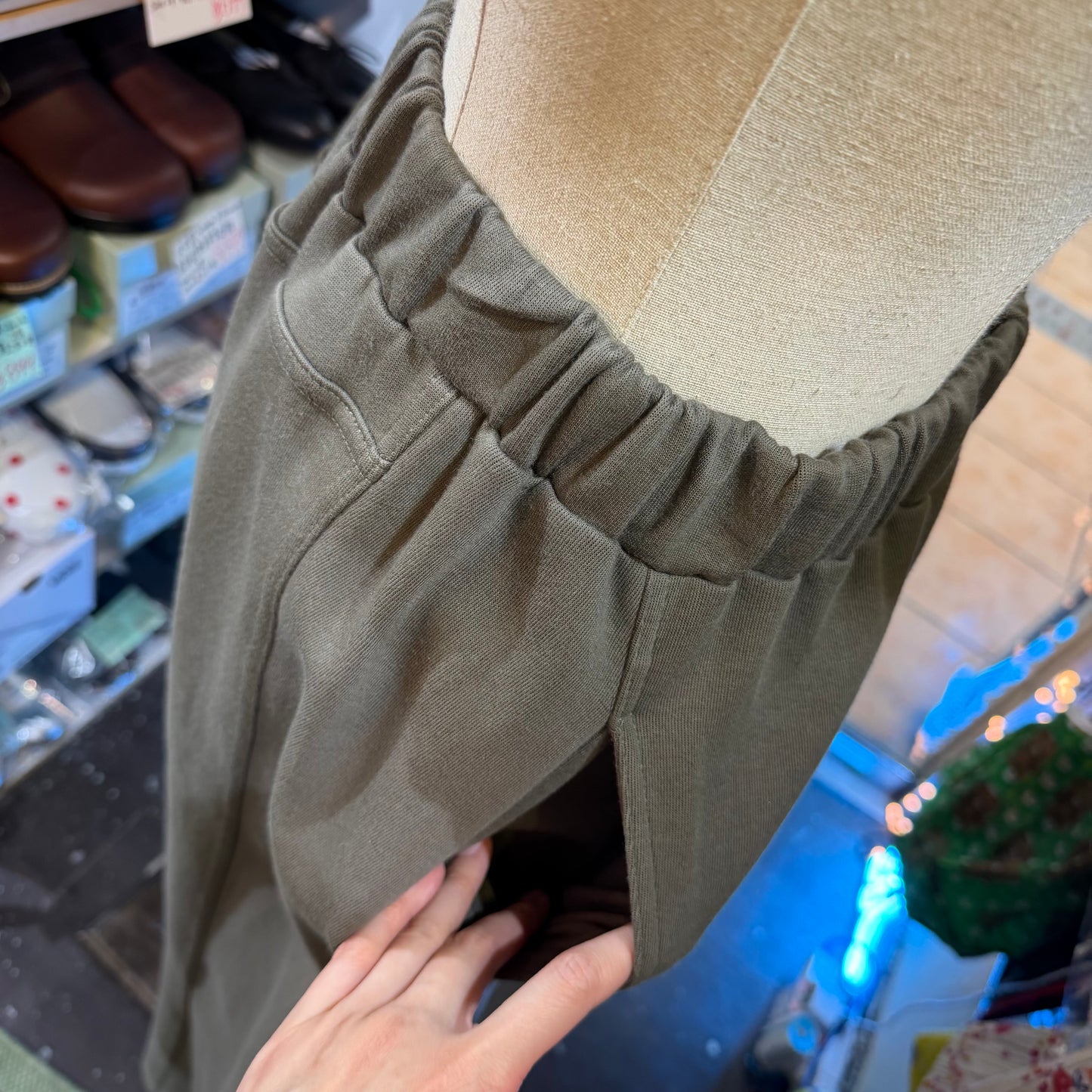 Yenn Military Green Pants, made in Korea