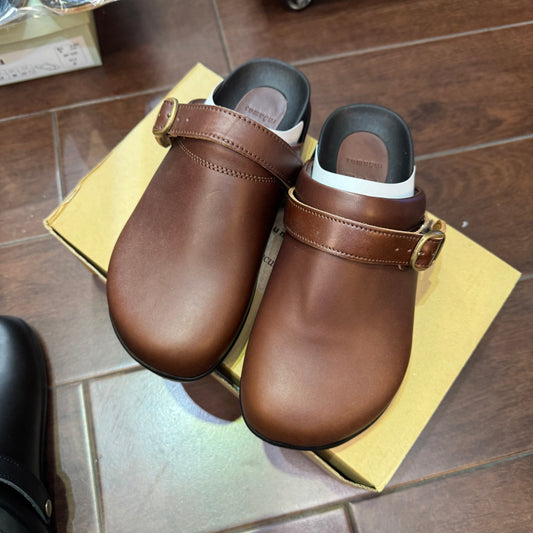 Tumugu X Hcubuch 皮革“Koppe”双穿凉鞋,日本制造