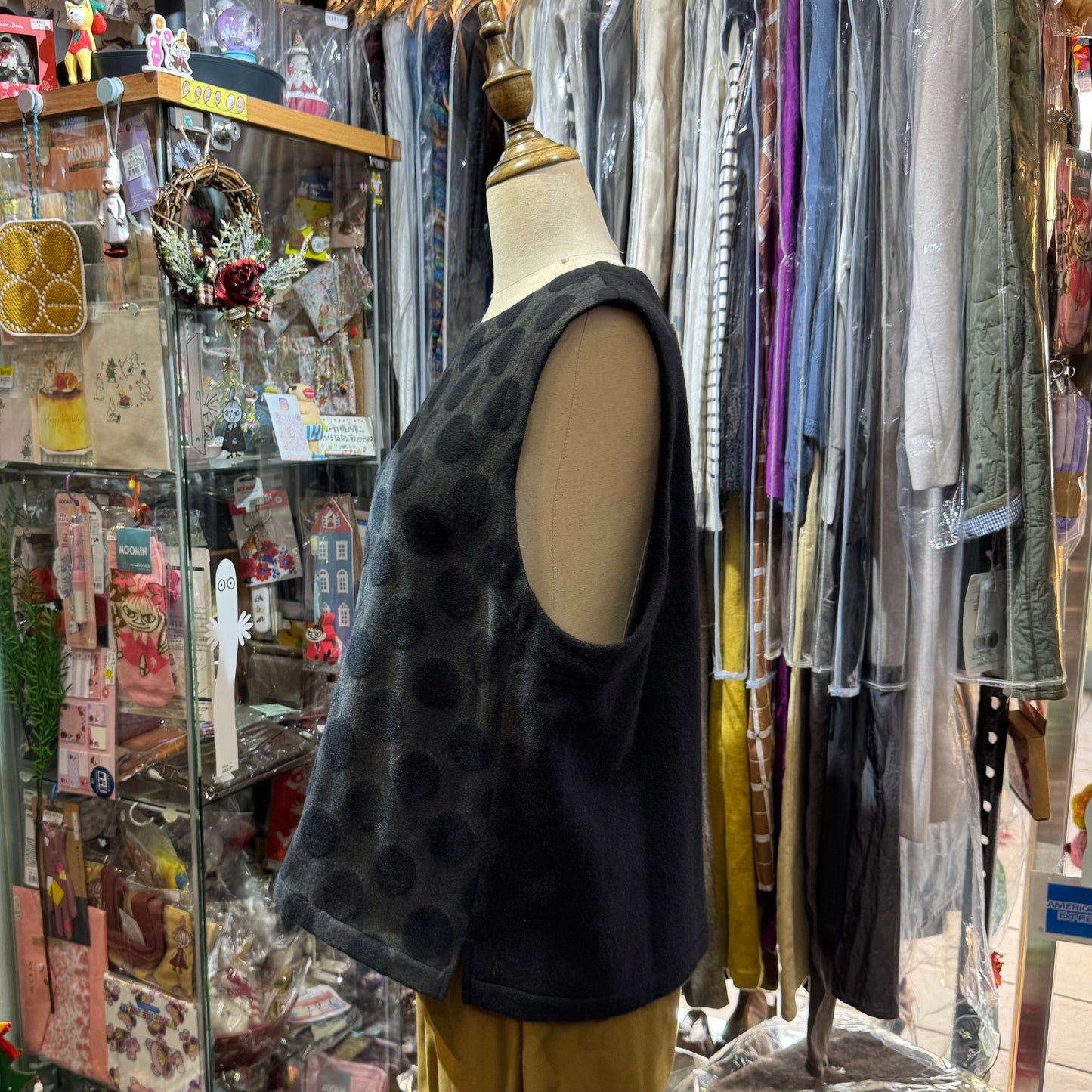 Sale-Nachukara Polka Black Vest, made in Japan