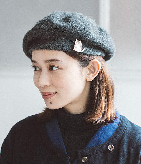 Kanmi Cats Wooden brooches, made in Japan