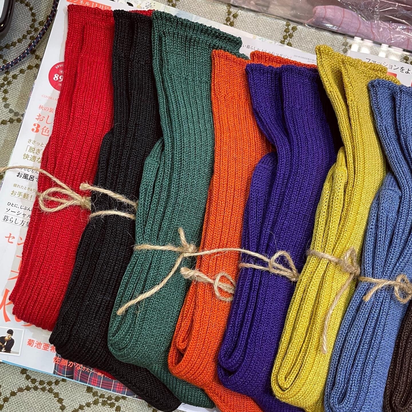 Ichi~ Loiter Long Linen Socks, 10 Colors, made in Japan