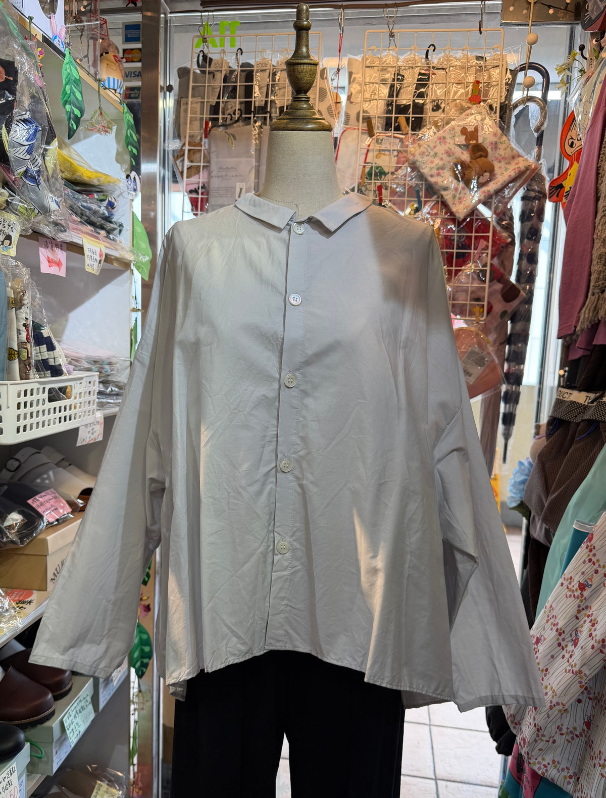 (g) Light Grey Shirt, made in Japan