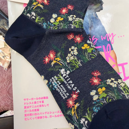 Antipast Wild Flowers Navy Socks, made in Japan