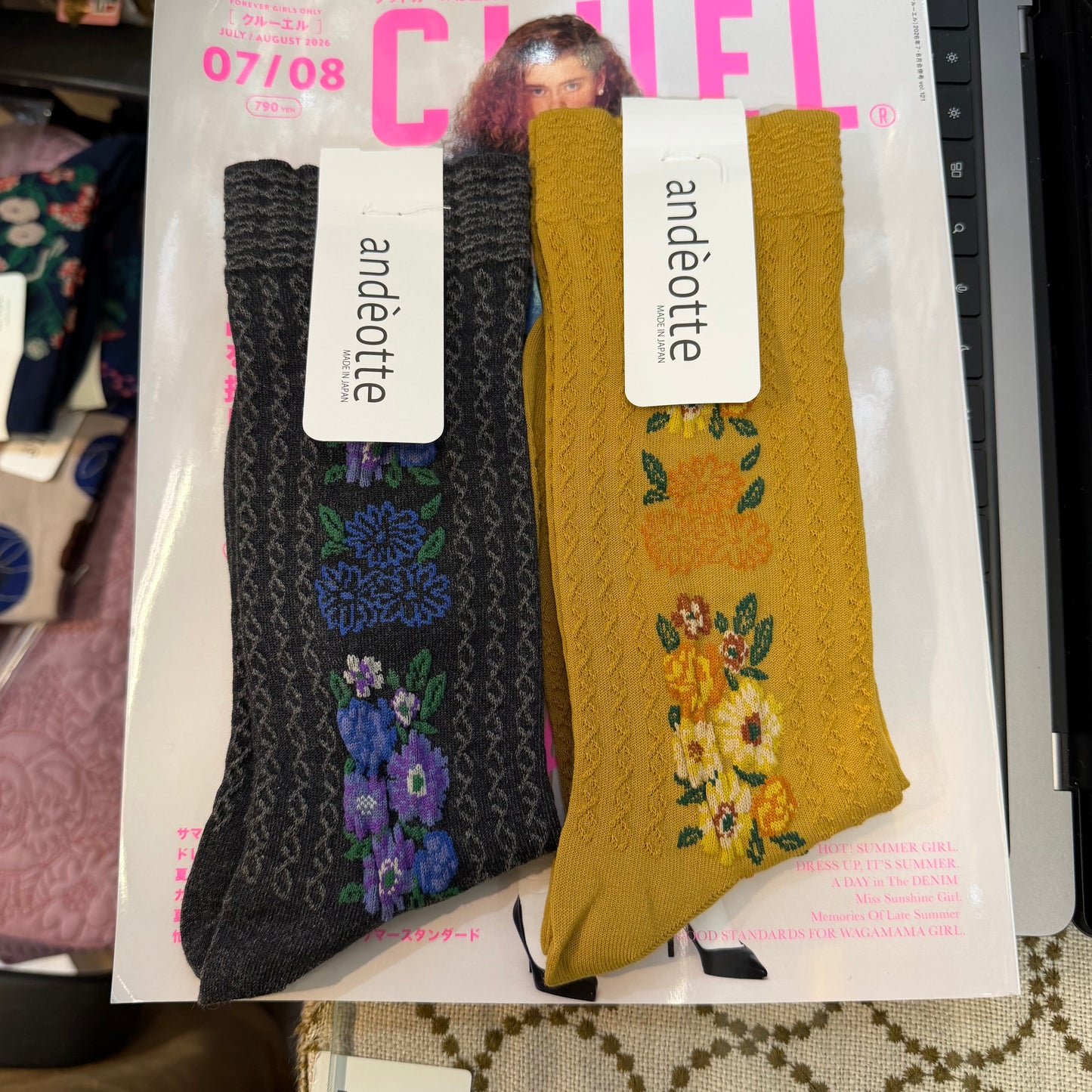 Ande Floral Socks, 2 Colors, made in Japan