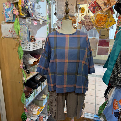 Days Checked Blouse, 2 Colors, made in Japan