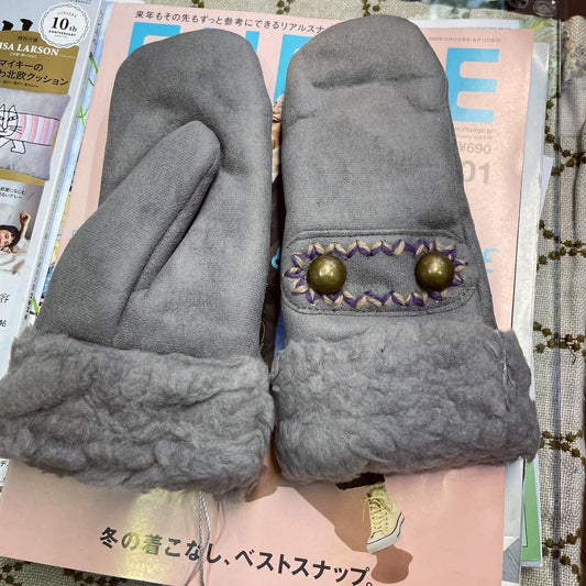Sale- Casselini Grey Gloves
