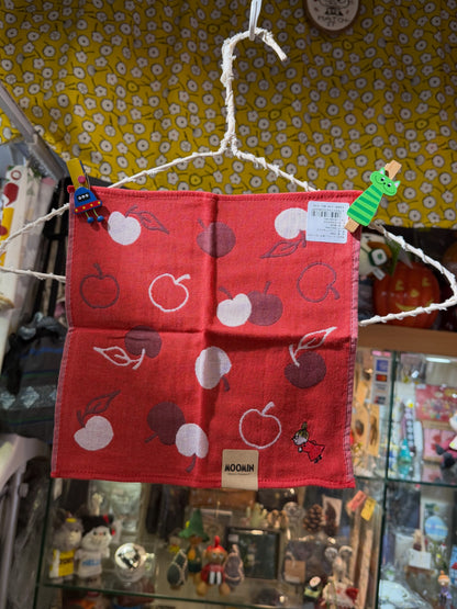 Little My & Apple Triple-Layer Gauze Handkerchief, Towel, Reversible, made in Japan