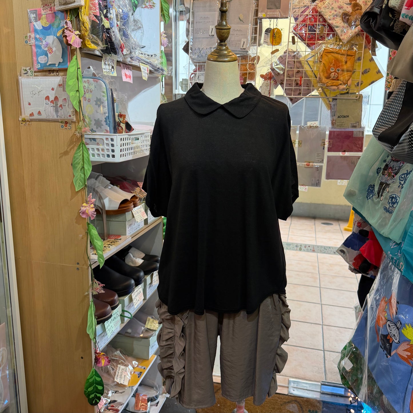 Hands of Creation Linen Blouse, 2 Colors, made in Japan