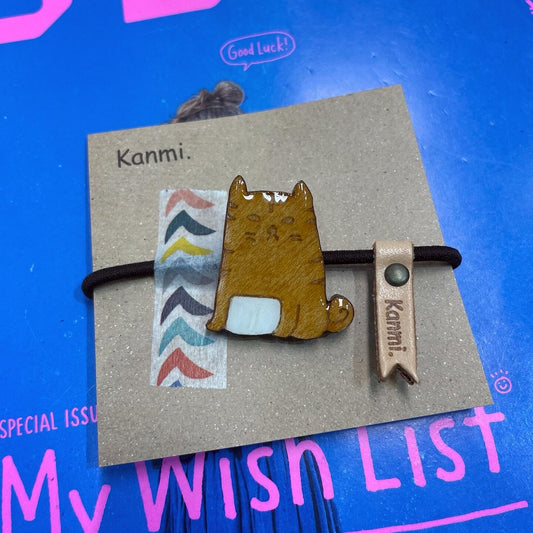 Kanmi Caramel Cat Wooden Hair Band, made in Japan