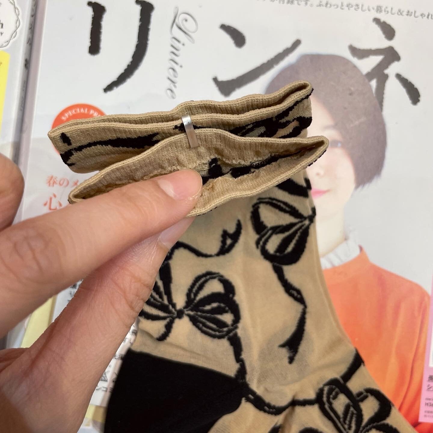 $99 only- Hysteric Glamour Ribbons Socks, made in Japan