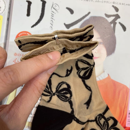 $99 only- Hysteric Glamour Ribbons Socks, made in Japan