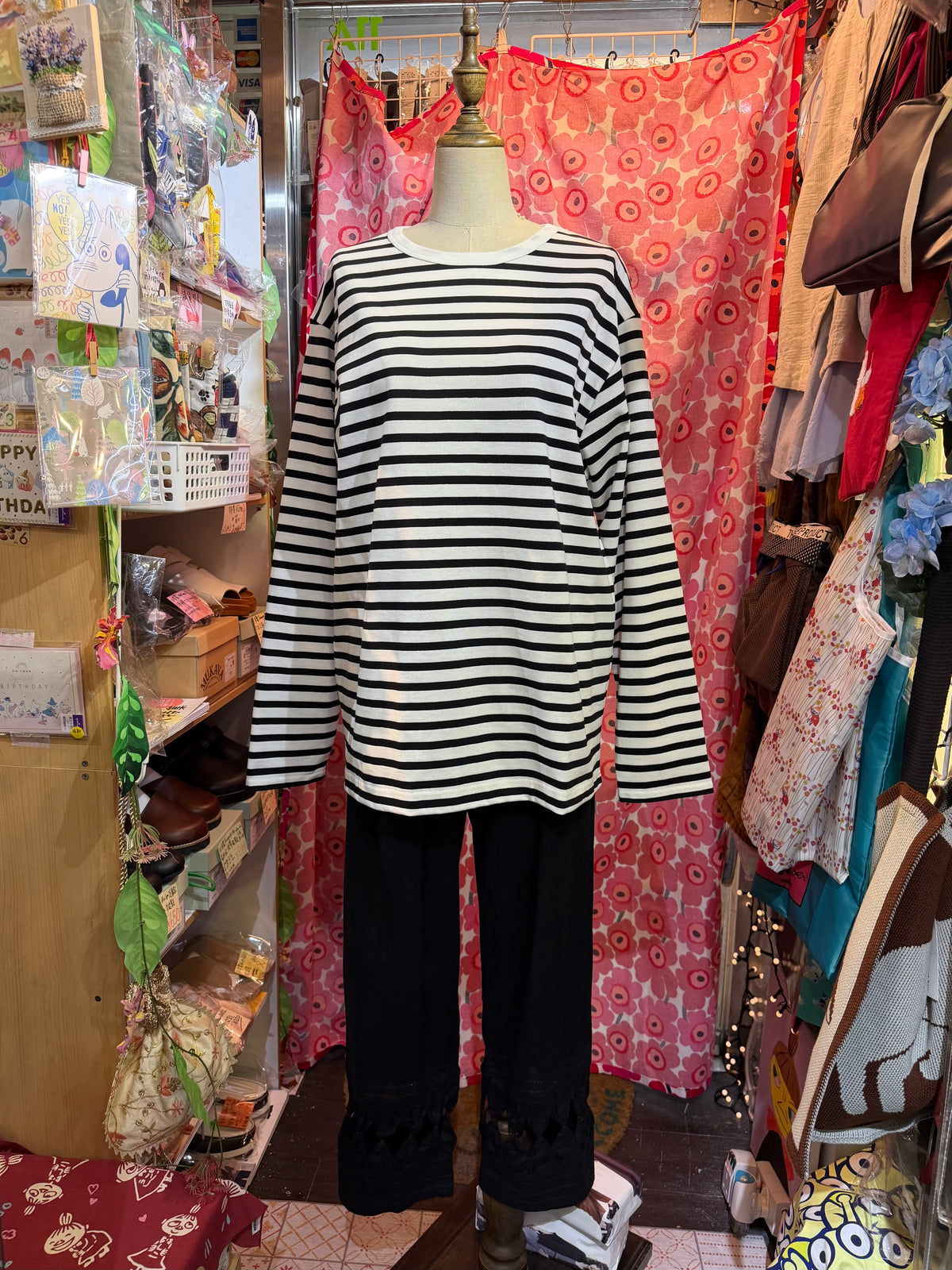 Aug Black x White Striped T-shirt, size 2, made in Japan
