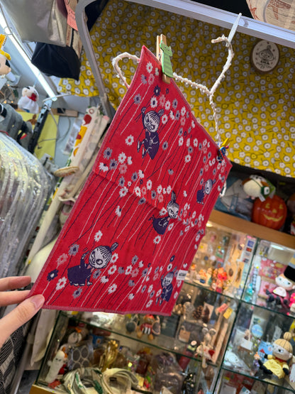 Moomin and Park Red Towel