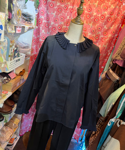 Mizuiro Ind Frill Collar Shirt, 2 Colors, made in Japan