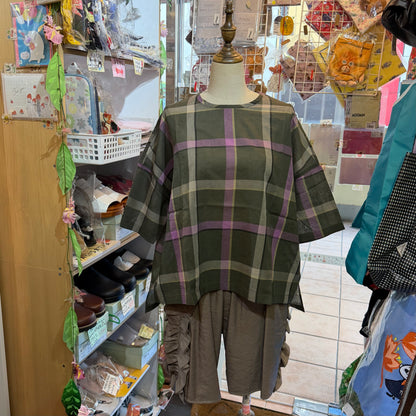 Days Checked Blouse, 2 Colors, made in Japan