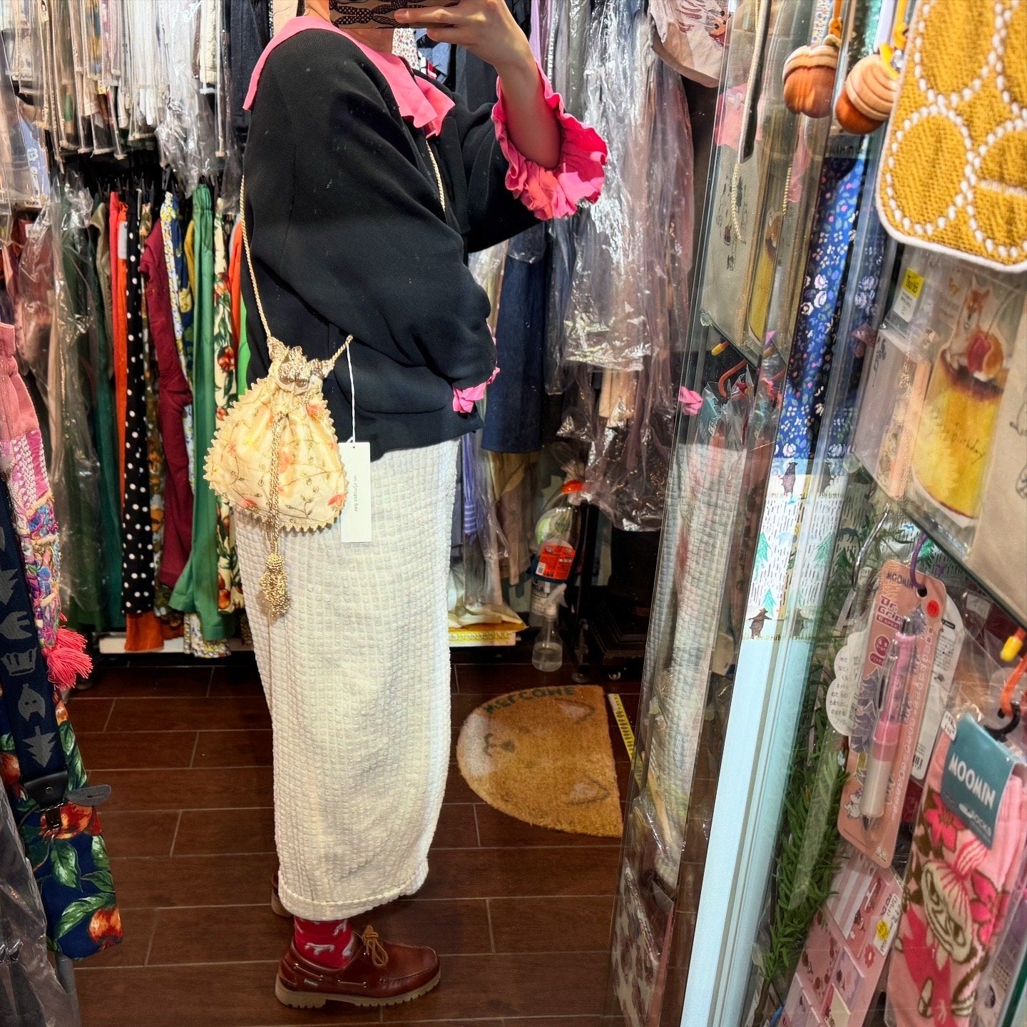 ne Quittez pas Drawstring Bag, made in India
