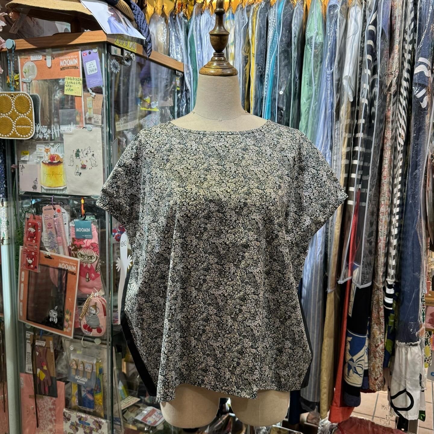 EXTRA20- Vent d Ouest x Liberty London Top, 2 Colors, made in Japan