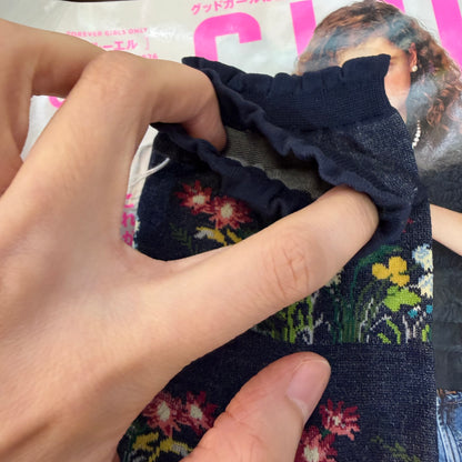 Antipast Wild Flowers Navy Socks, made in Japan