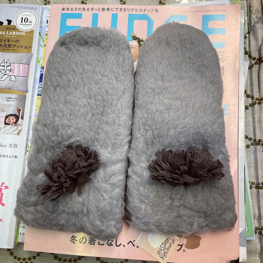 $99 only- Casselini Grey and Brown Gloves