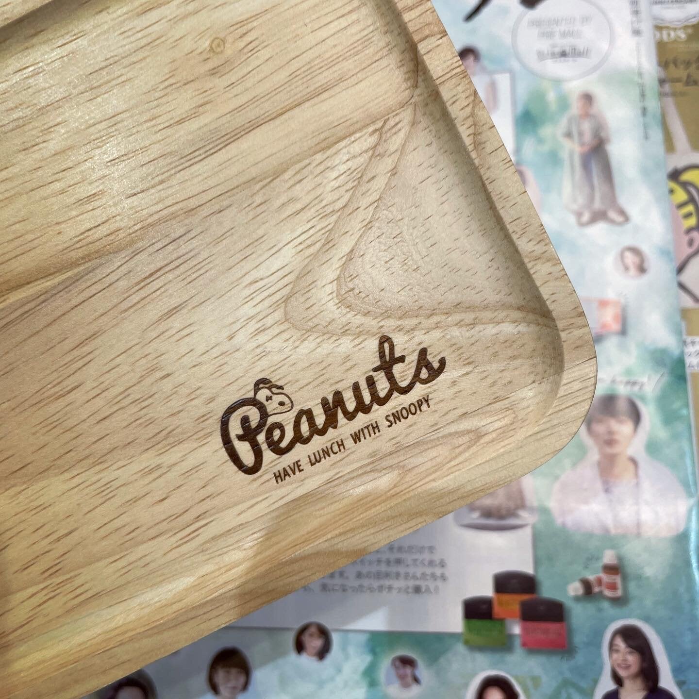 Sale- Peanut Snoopy Wooden Plate S, made in Korea