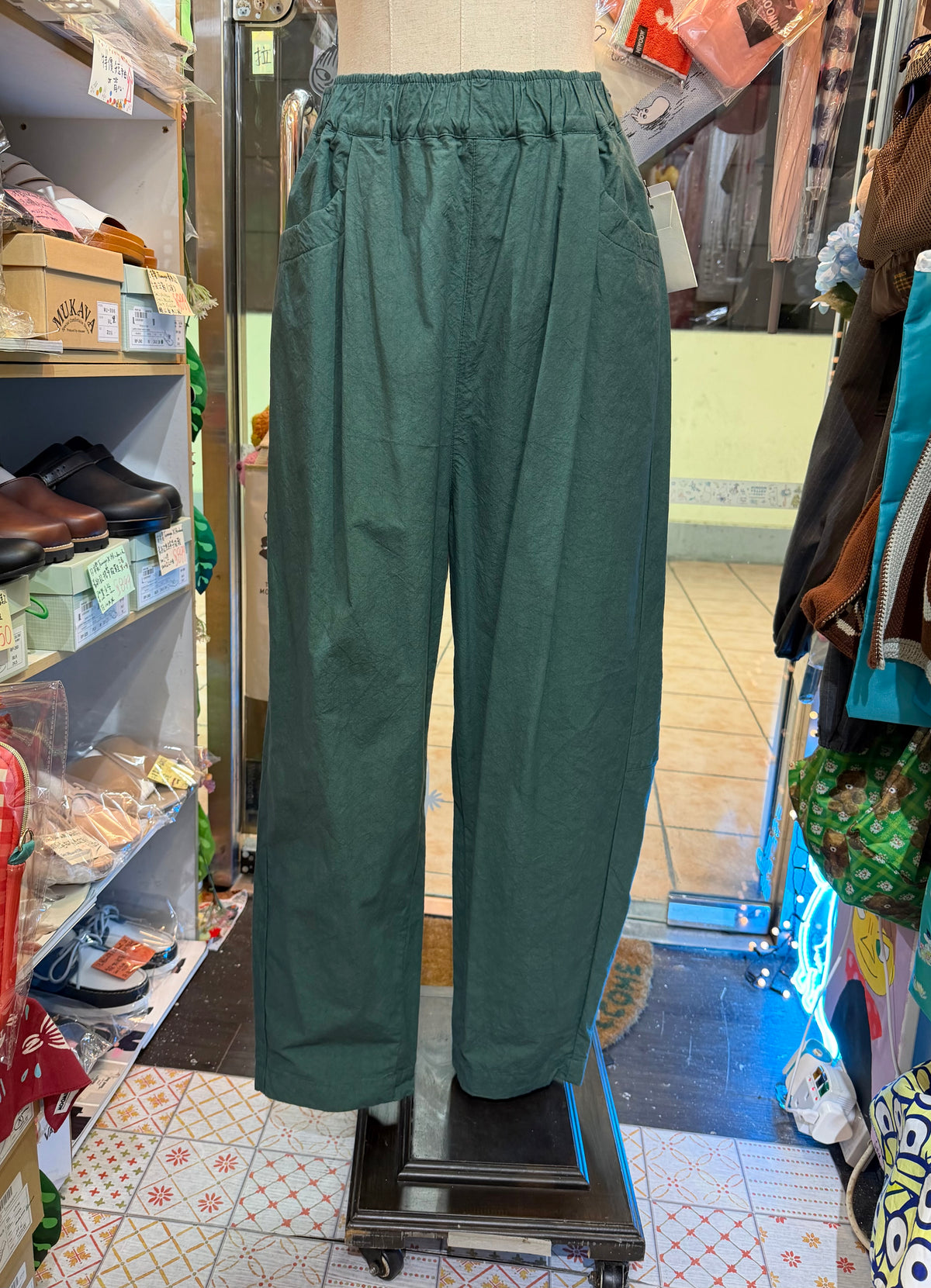 Hands of creation Green Pants, made in Japan
