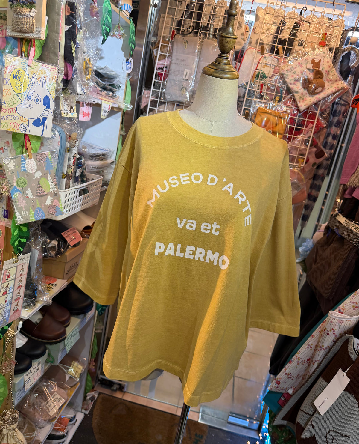 Estroislose Museod’arte T-shirt, 2 Colors, made in Japan