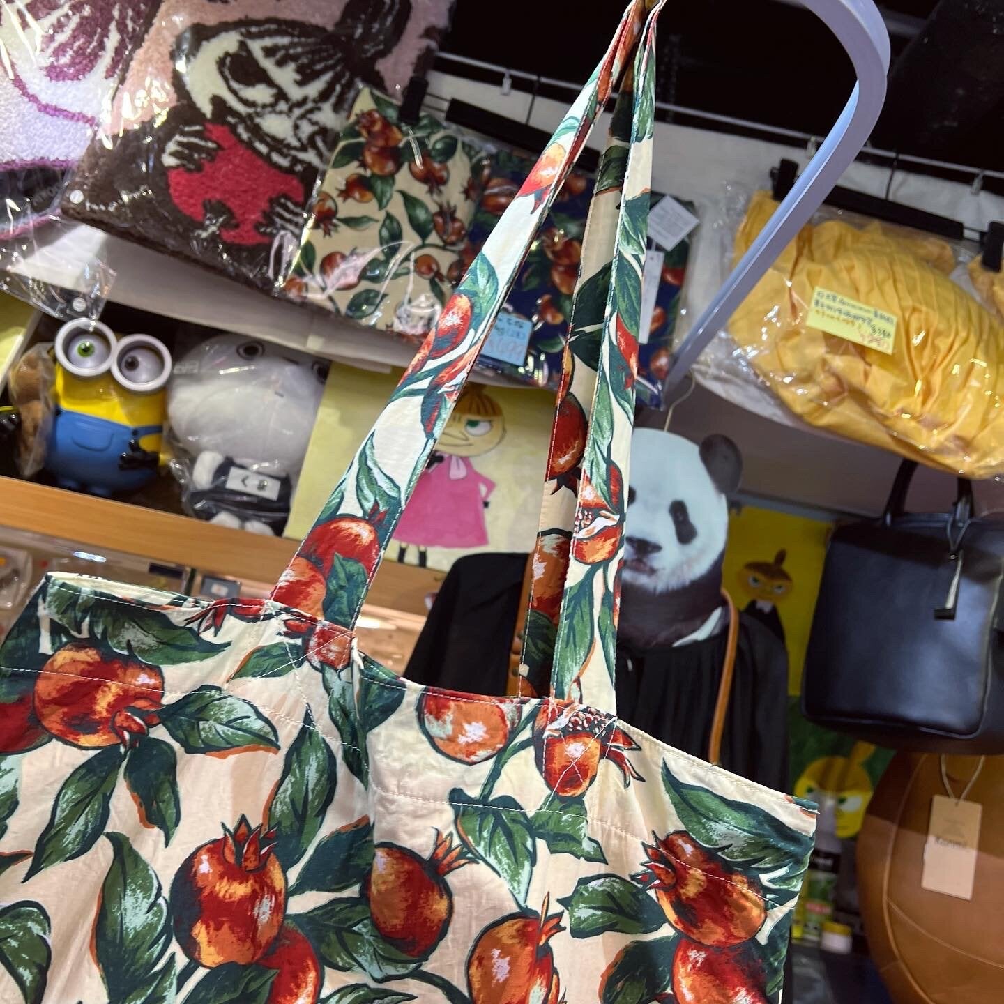 Sale- Ichi Pomegranate Tote Bag, 2 Colors, made in Vietnam