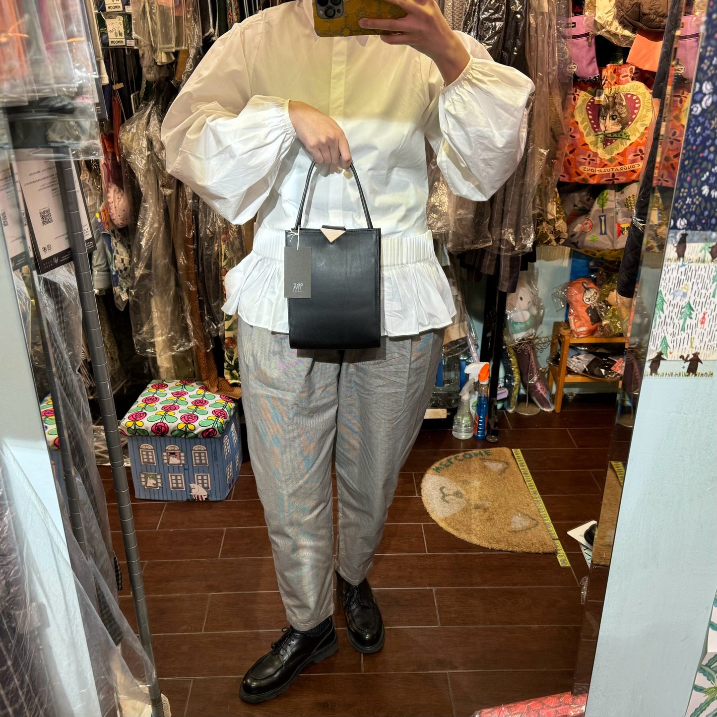 Sale- YURUKU Black Leather x Wood Buckle Handbag, made in Japan