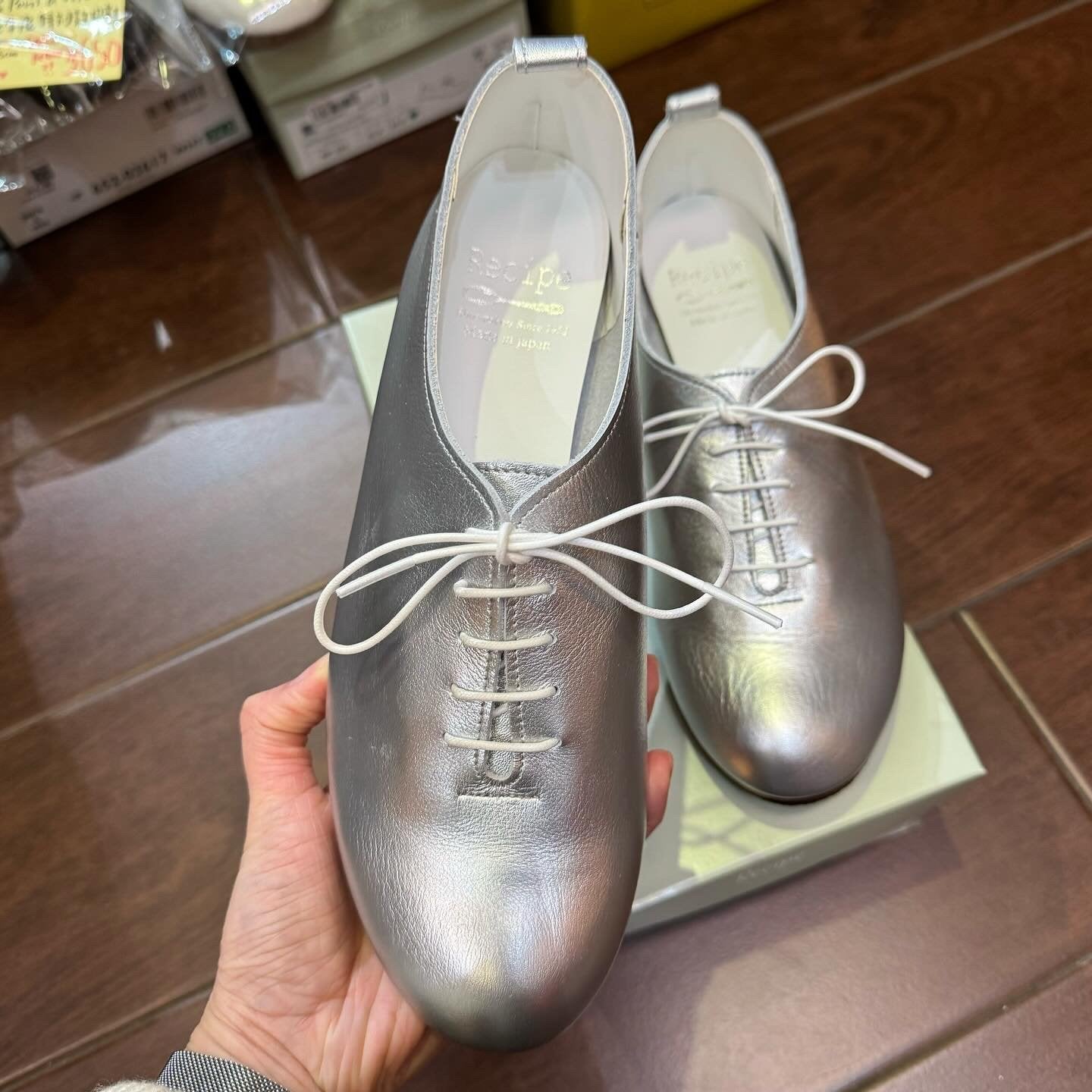 Recipe Silver Leather Shoes, size 25cm only , made in Japan