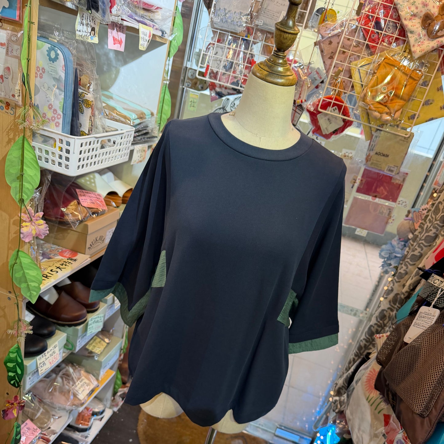 Munich Navy Blouse, made in Japan