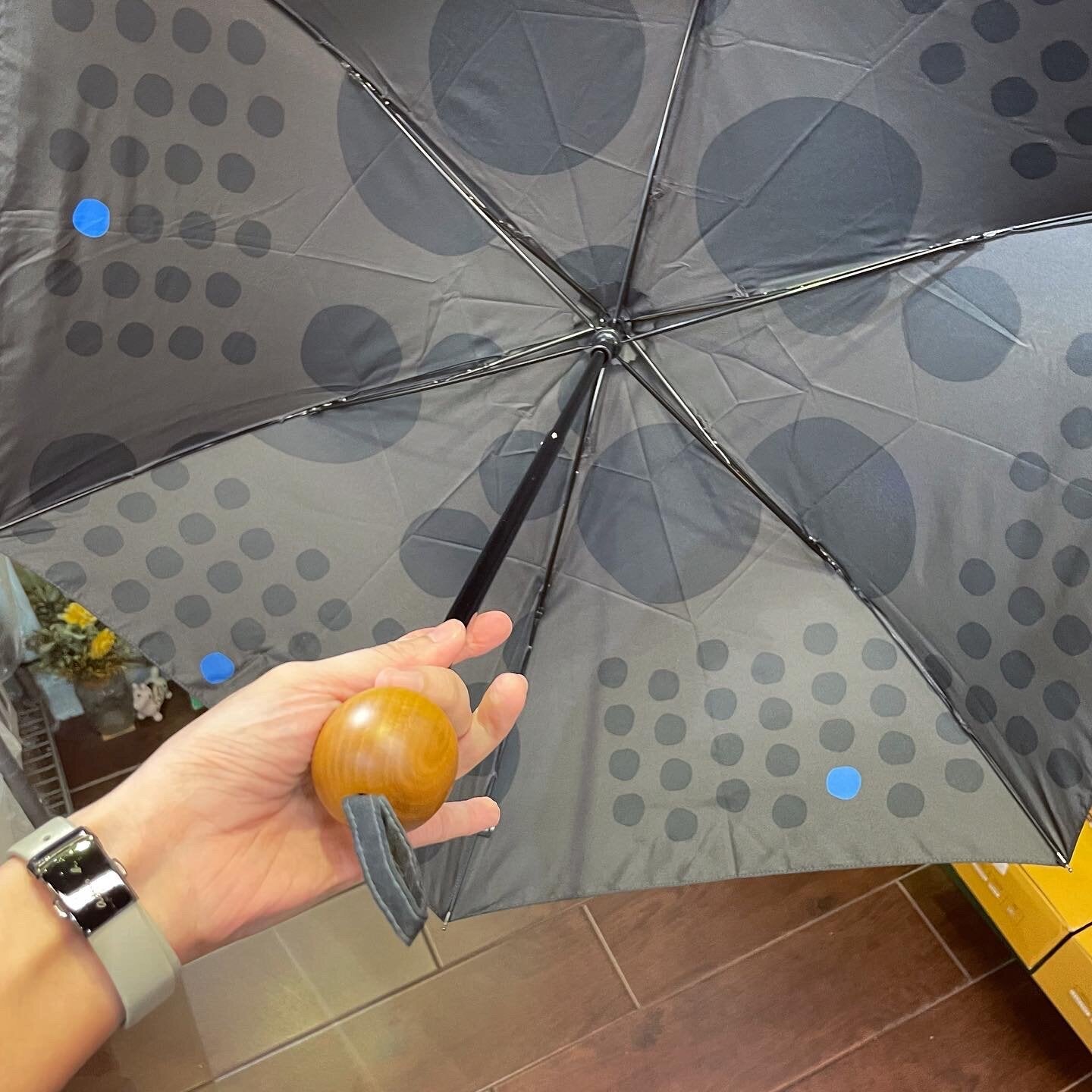 Maru Black Dots Umbrella