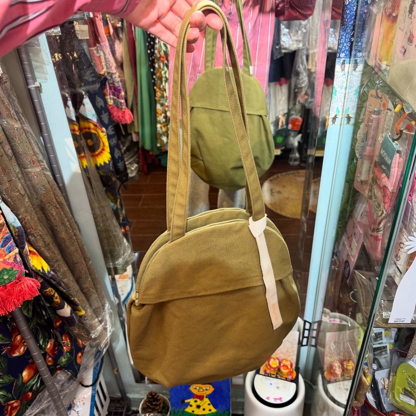 Anvocoeur Caramel Canvas Egg Bag, made in Japan