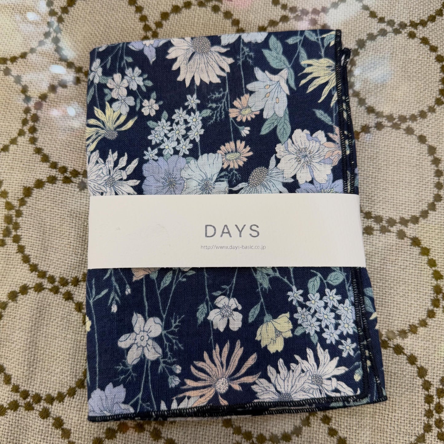 Days Floral Scarf, 2 Colors, made in Japan