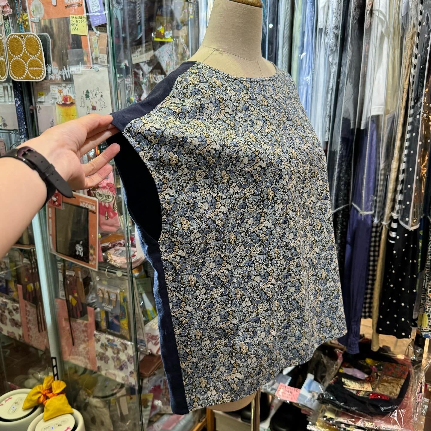 EXTRA20- Vent d Ouest x Liberty London Top, 2 Colors, made in Japan