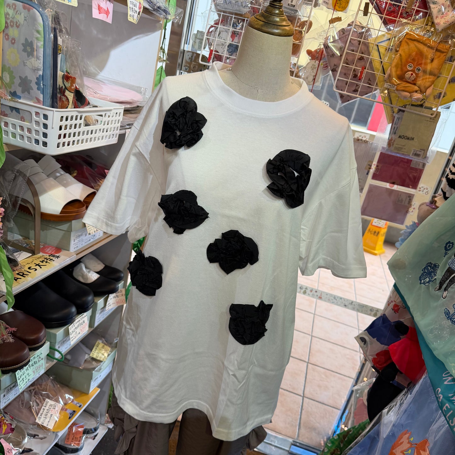 Iki 3D Cupra Embroidery Flower T-shirt, 2 Colors, size S, M, made in Japan