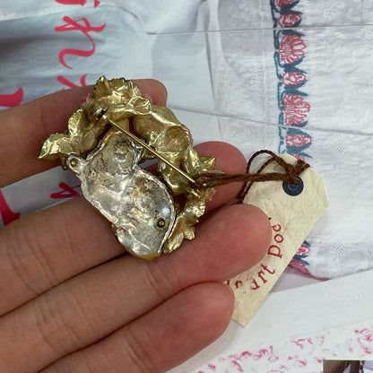 Palnart Poc Cat in the Garden Brooch, made in Japan