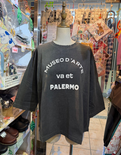 Estroislose Museod’arte T-shirt, 2 Colors, made in Japan