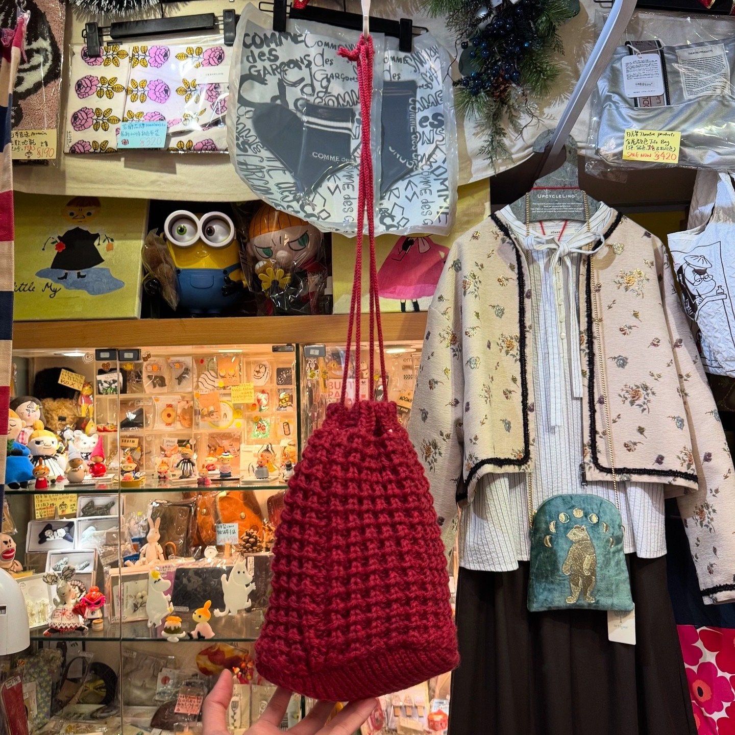 Highland Red Bucket Knit Bag, made in England