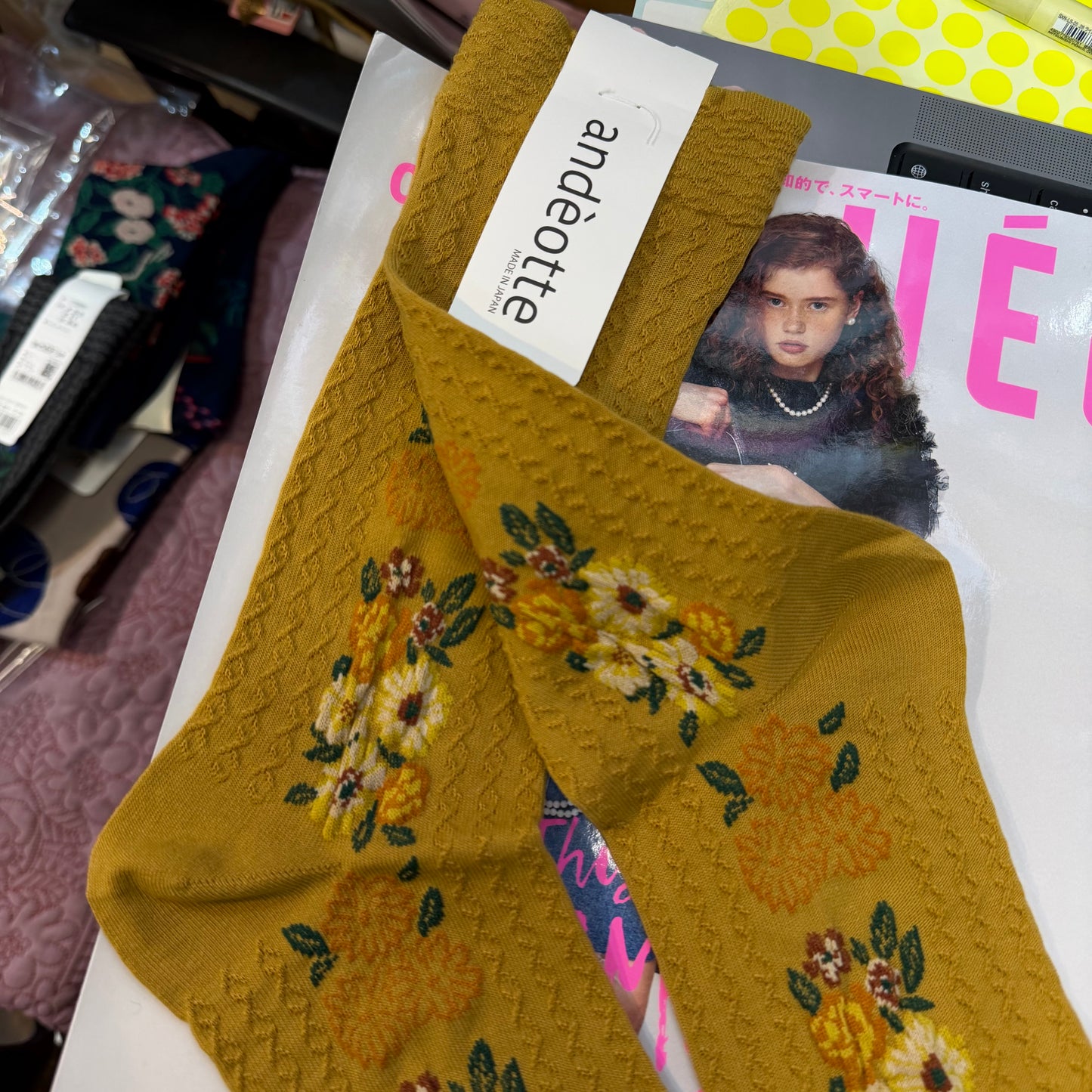 Ande Floral Socks, 2 Colors, made in Japan