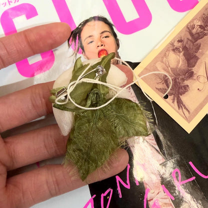 AngelicaLeaf Dyeing Rose Brooch, made in Japan, Limited Edition