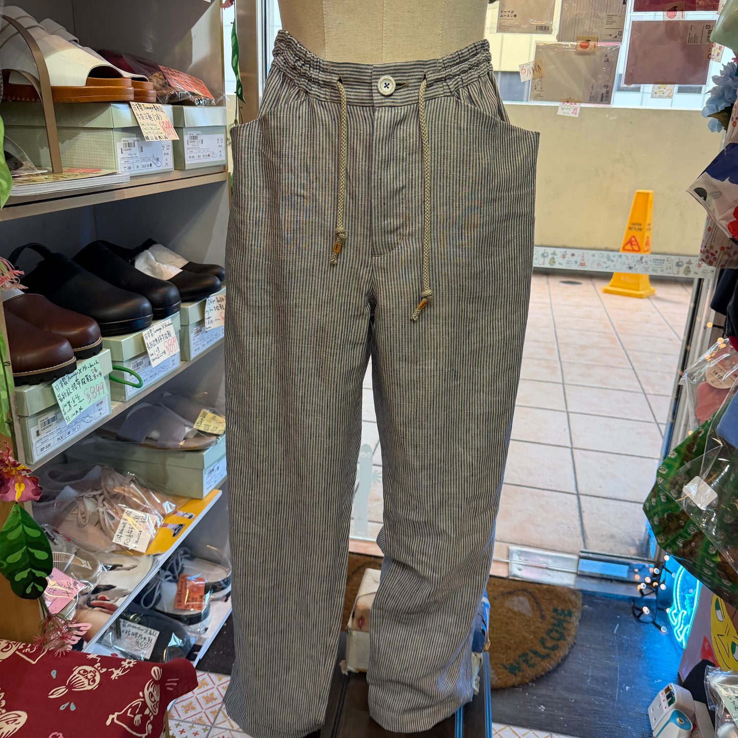 VM Linen Slim Cut Striped Pants, size 3, made in Japan