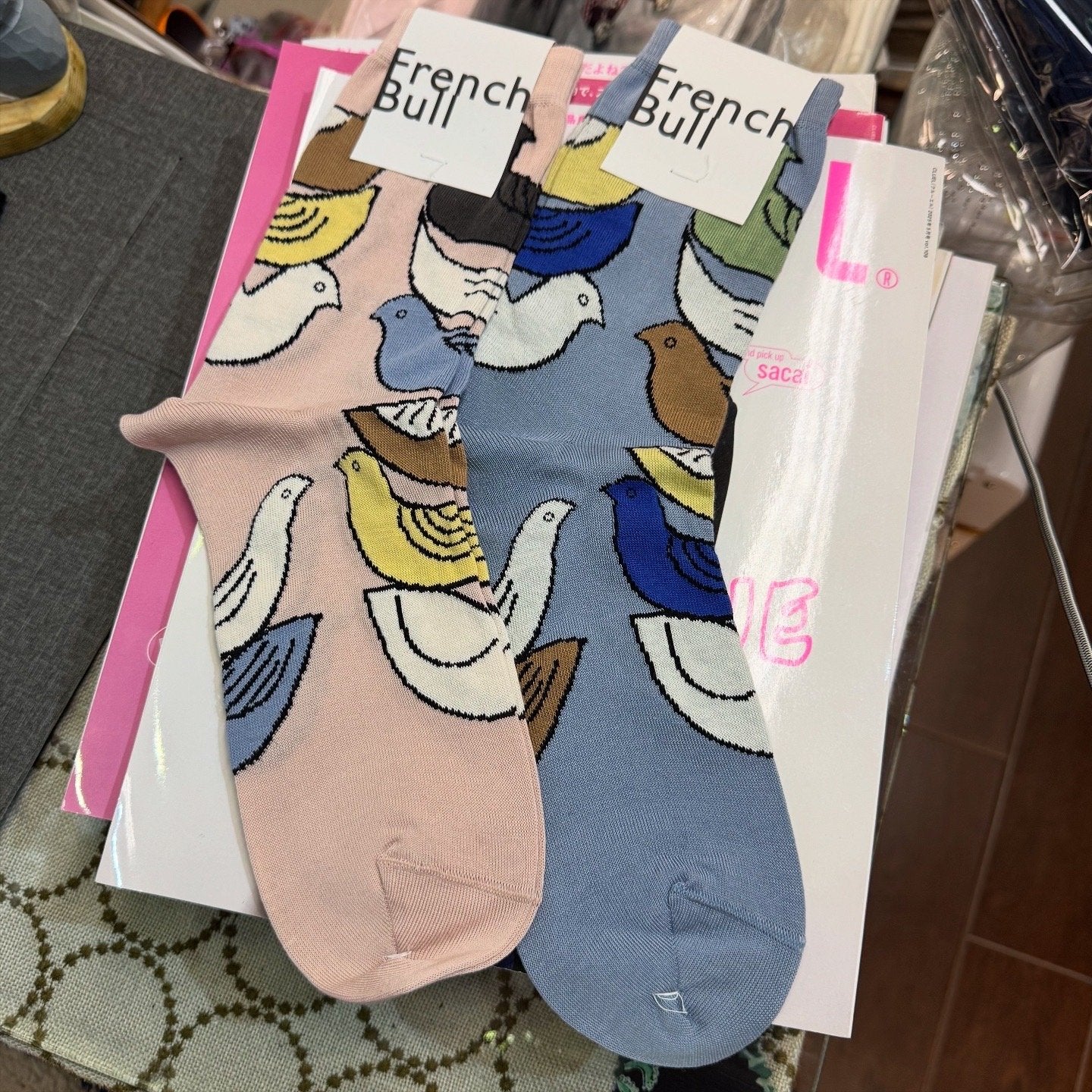 French Bull Birds Socks, 2 Colors, made in Japan
