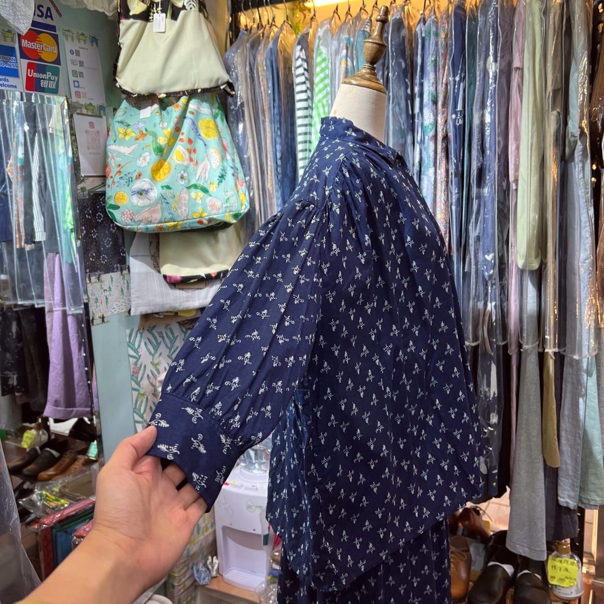 EXTRA20- ichi Floral Print Shirt, 2 Colors, made in Vietnam