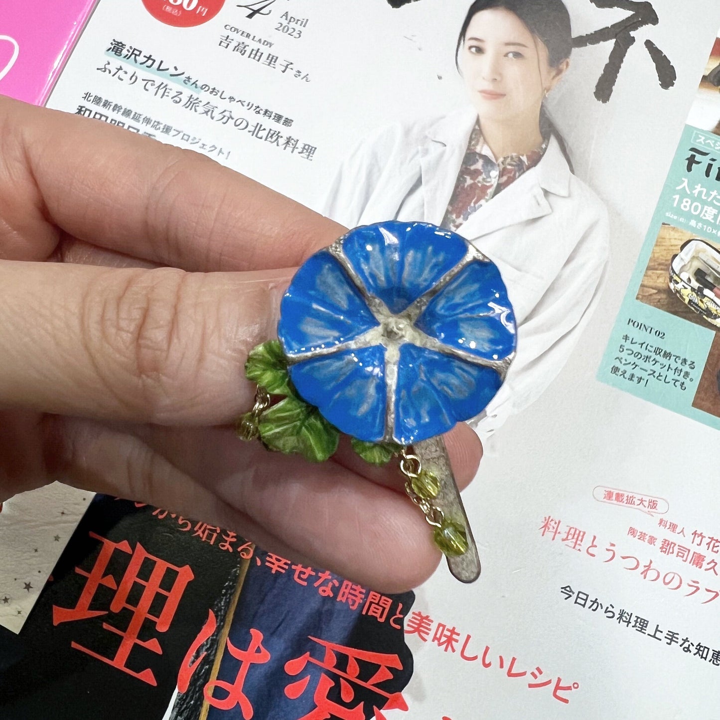 Sale- Palnart Poc Flower Hair Clip, made in Japan