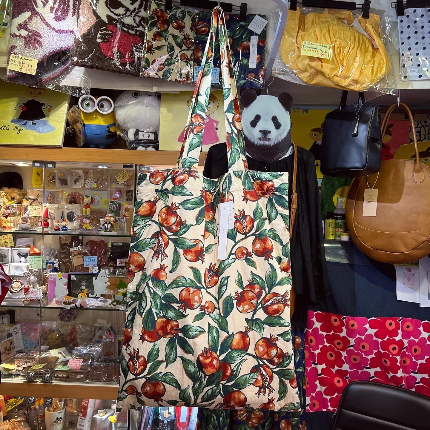 Sale- Ichi Pomegranate Tote Bag, 2 Colors, made in Vietnam